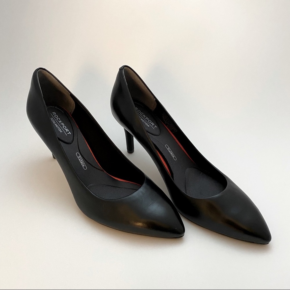 Women’s Rockport Total Motion Leather Pump 9 WIDE